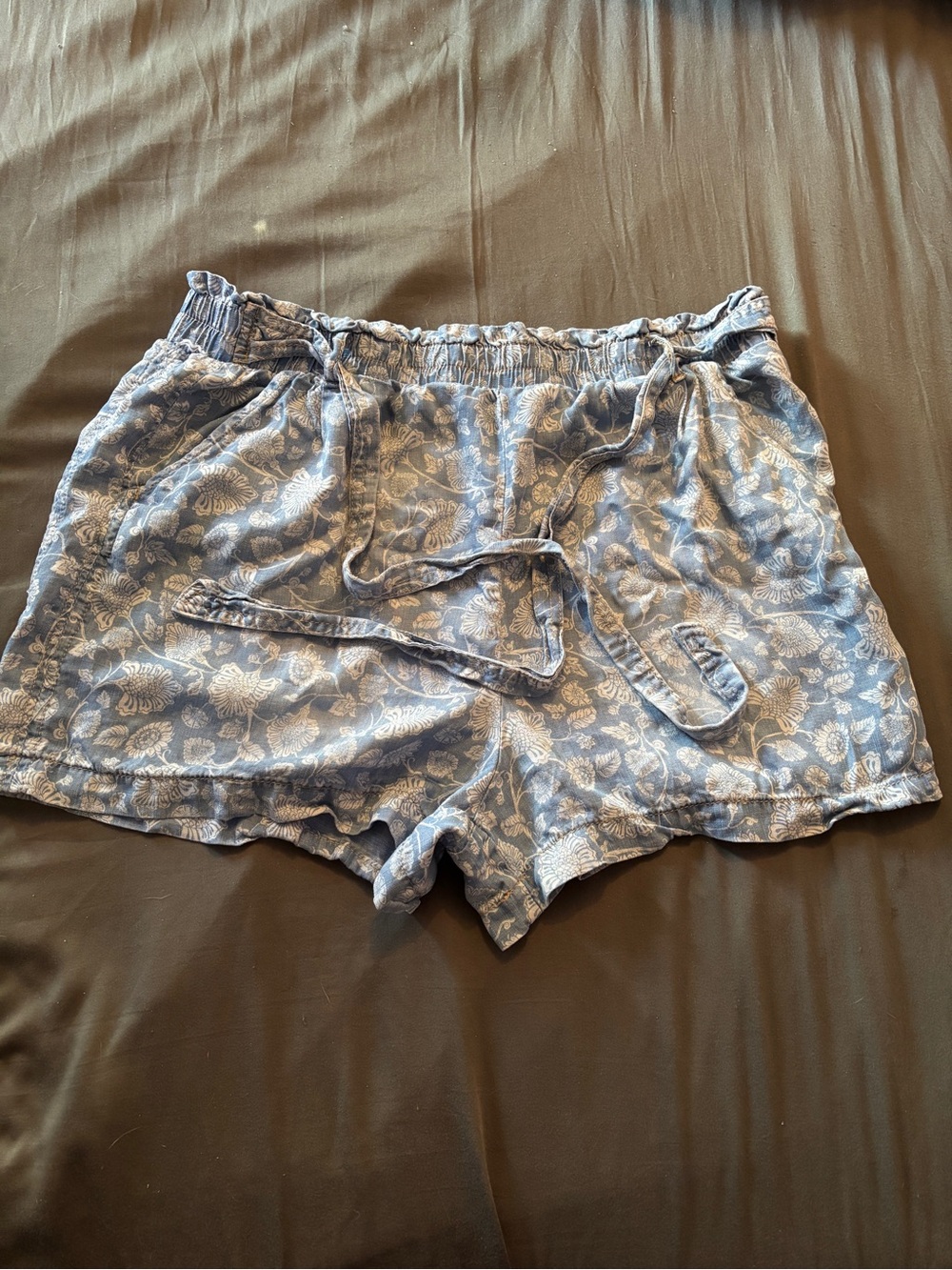 Knox Rose Blue Paperbag Shorts with Tie Waist Floral Print Cinch Gathered Waist